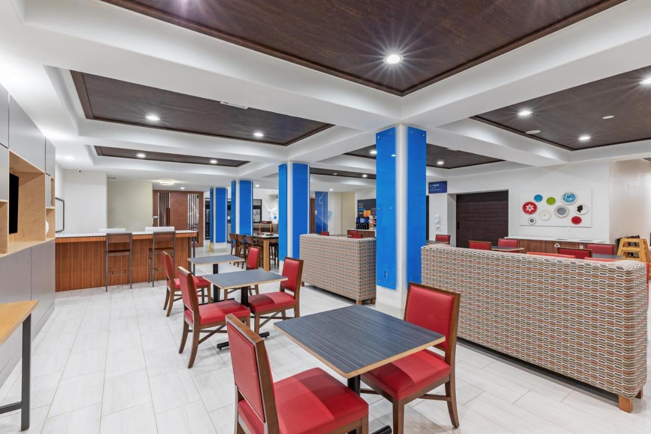 Holiday Inn Express Hotel & Suites Vidor South, An Ihg Hotel Buitenkant foto