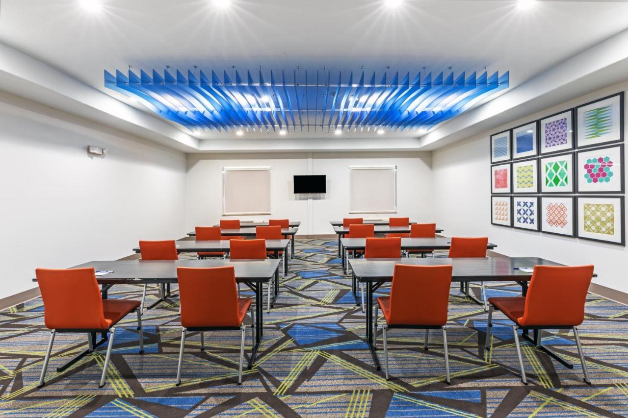 Holiday Inn Express Hotel & Suites Vidor South, An Ihg Hotel Buitenkant foto